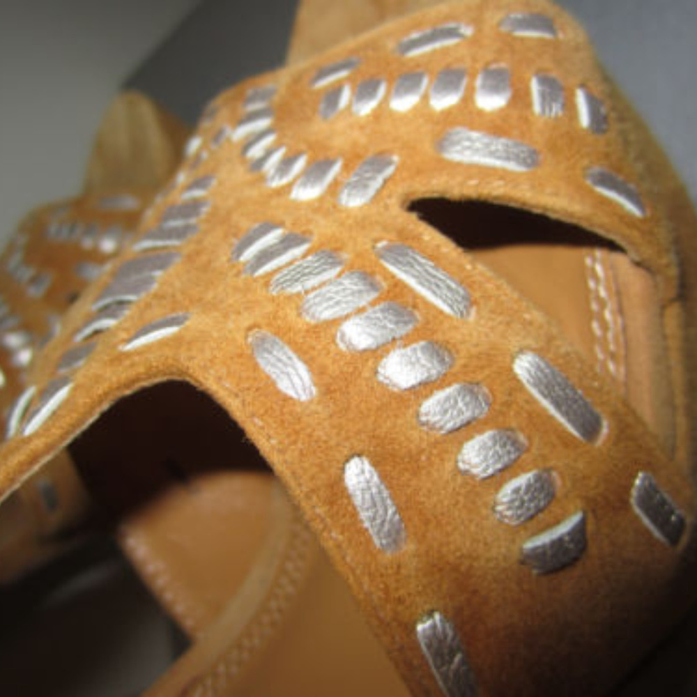 ERIC RUTBERG Intermix tan suede Aztec sandals 9 - Picture 4 of 7
